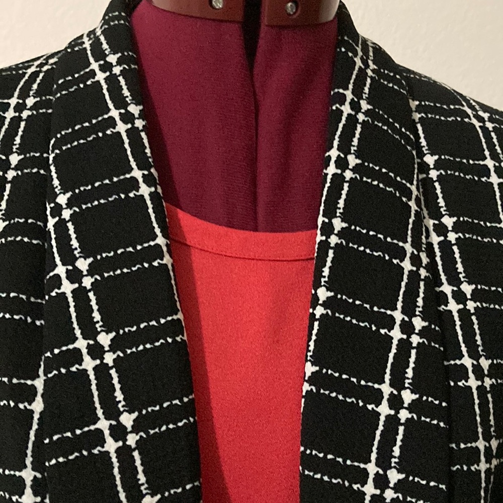 Kate & Rosy lined Blazer. Petite Small. Color Black, white squares 3/4 sleeves - Picture 2 of 11